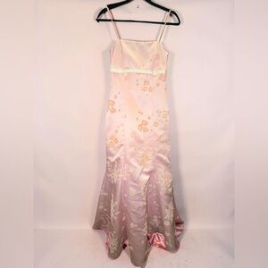 B. Smart Blush Pink Satin Floral junior women’s brand new Spaghetti-Strap Dress
